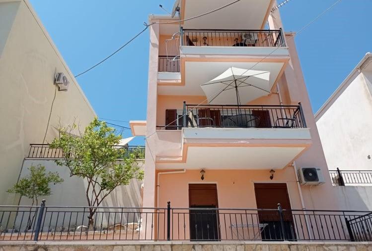 Hermes Holiday Home In The Port Of Sivota Exteriér fotografie